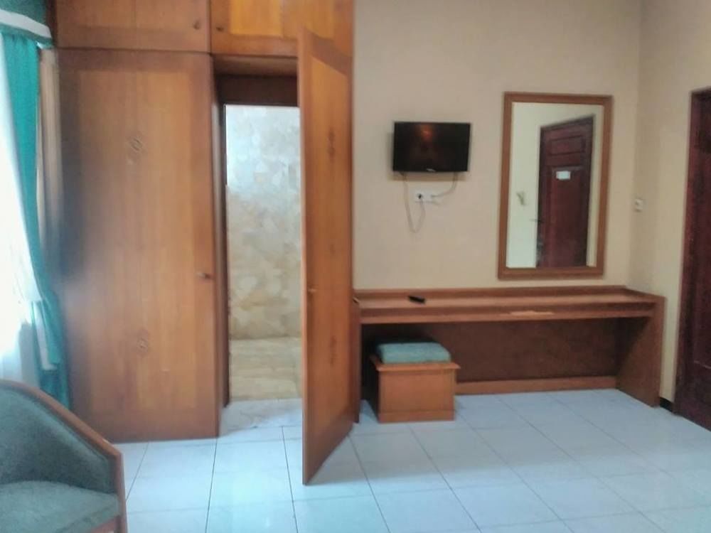 מלון Sawotratap Istana Permata Juanda מראה חיצוני תמונה